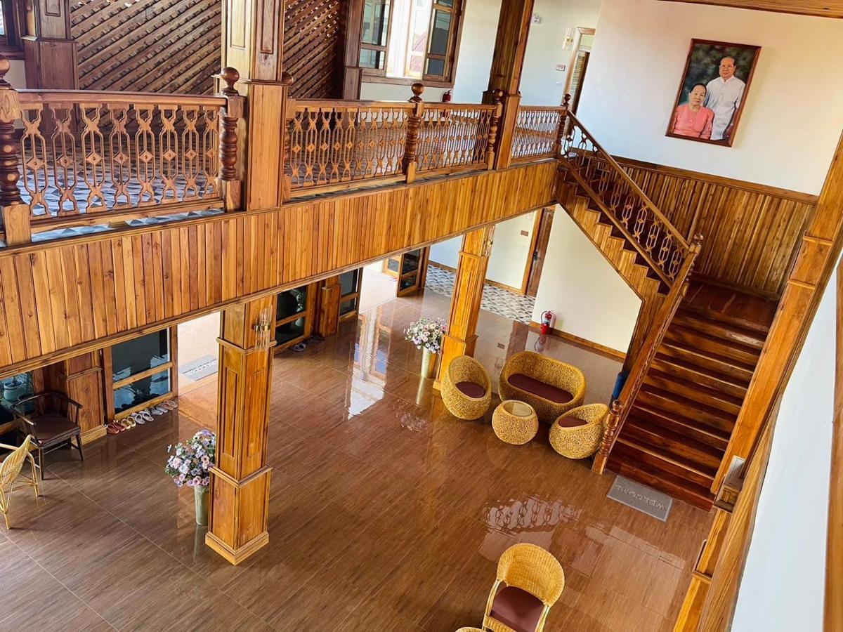 Kum-Chan House Hotel 南府 外观 照片